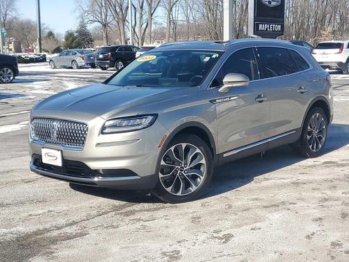 2023 Lincoln Nautilus Reserve