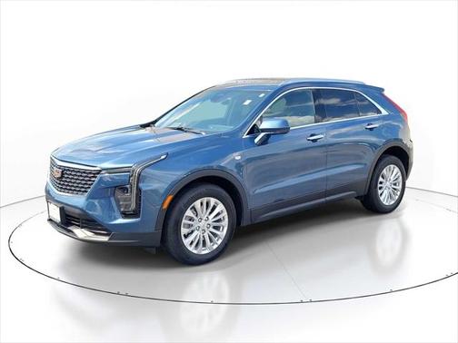 2024 Cadillac XT4 Luxury