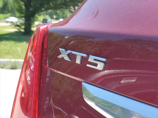 2018 Cadillac XT5 Premium Luxury