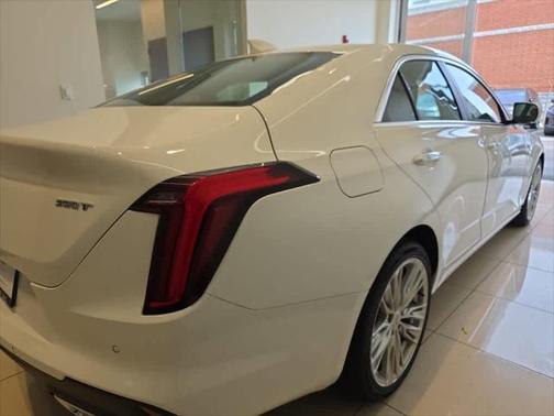 2024 Cadillac CT4 Premium Luxury