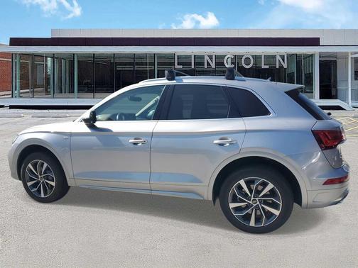 2023 Audi Q5 45 S line Premium Plus