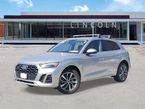 2023 Audi Q5 45 S line Premium Plus
