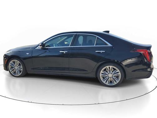 2024 Cadillac CT4 Premium Luxury
