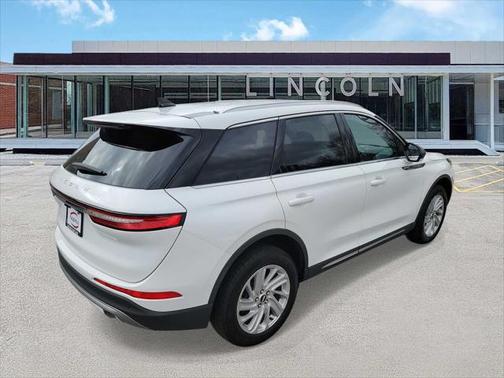 2022 Lincoln Corsair Standard