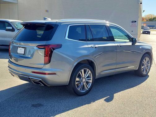 2023 Cadillac XT6 Premium Luxury AWD