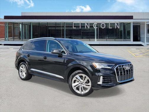 2024 Audi Q7 55 Premium Plus
