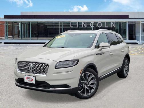 Ceramic Pearl Metallic Tinted Clearcoat 2023 Lincoln Nautilus Reserve