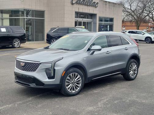 2024 Cadillac XT4 Premium Luxury