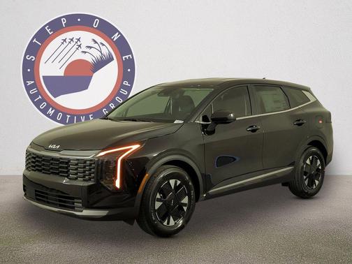 Fusion Black 2026 Kia Sportage Hybrid LX