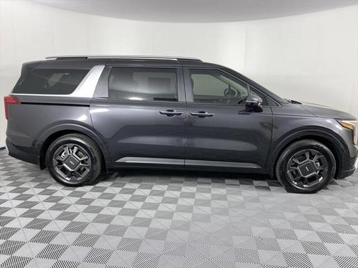 2025 Kia Carnival Hybrid EX