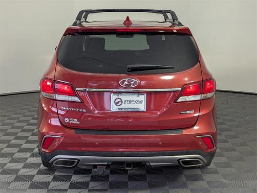 2017 Hyundai SANTA FE SE Ultimate