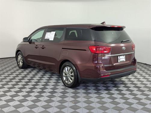 2020 Kia Sedona LX