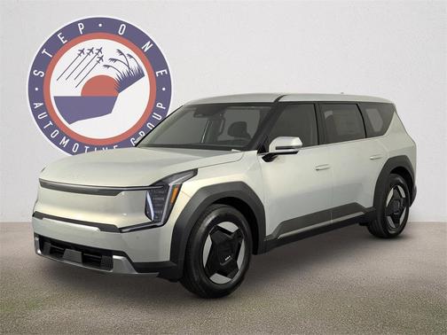 2026 Kia EV9 Light Long Range