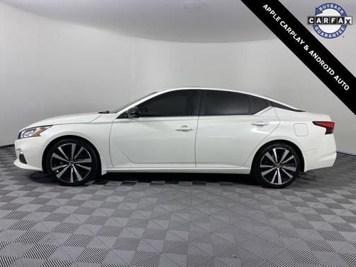 2020 Nissan Altima SR FWD