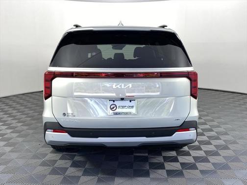 2025 Kia Carnival Hybrid EX