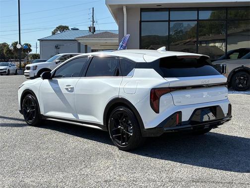 2026 Kia K4 GT-Line Turbo