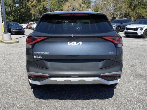 2024 Kia Sportage Hybrid LX