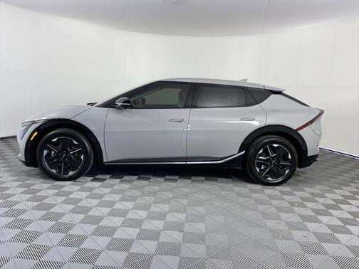 2025 Kia EV6 Wind