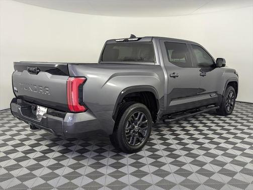2024 Toyota Tundra Hybrid Platinum