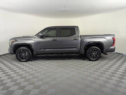 2024 Toyota Tundra Hybrid Platinum