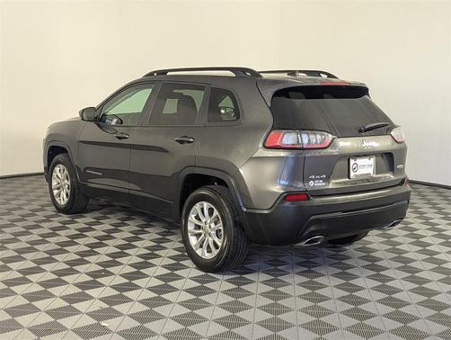 2022 Jeep Cherokee Latitude Lux
