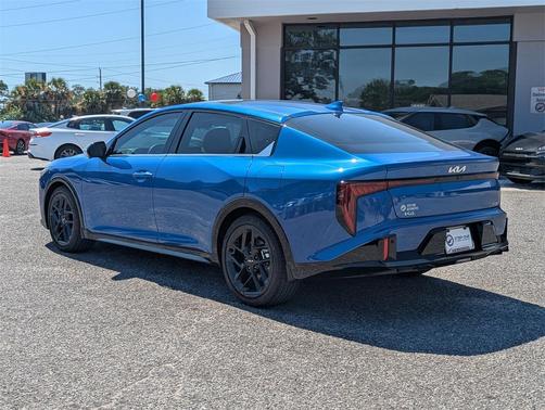 2025 Kia K4 GT-Line Turbo