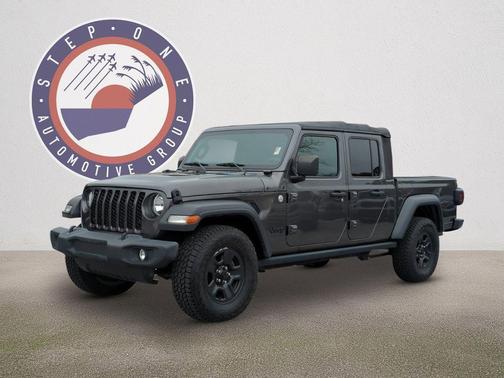 2021 Jeep Gladiator Sport
