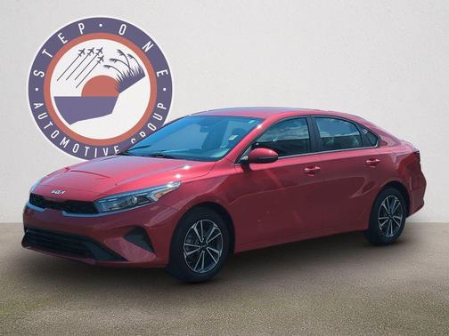 Currant Red 2024 Kia Forte LXS