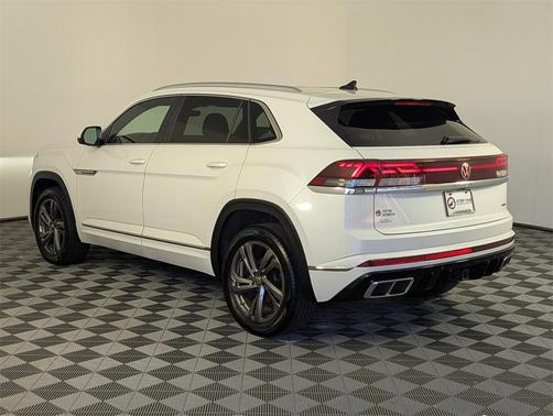 2024 Volkswagen Atlas Cross Sport 2.0T SEL