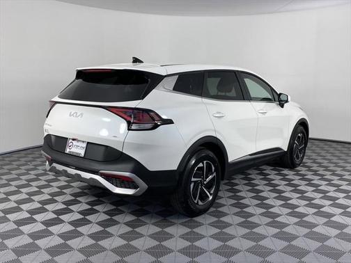 2025 Kia Sportage Hybrid LX