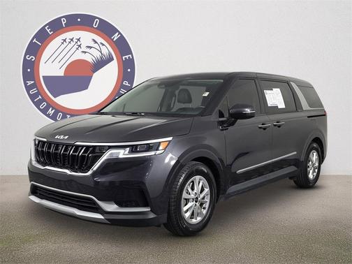 2022 Kia Carnival LXS