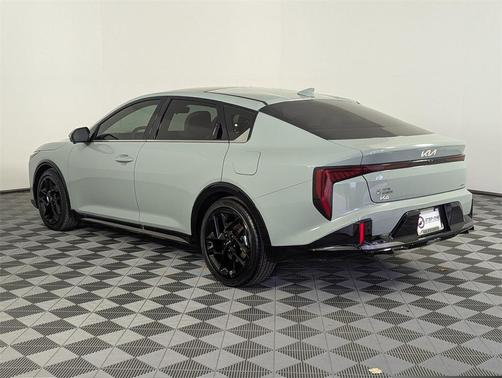 2025 Kia K4 GT-Line Turbo
