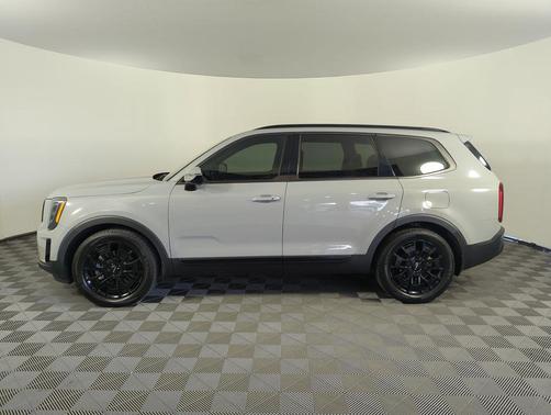 Wolf Gray 2022 Kia Telluride SX
