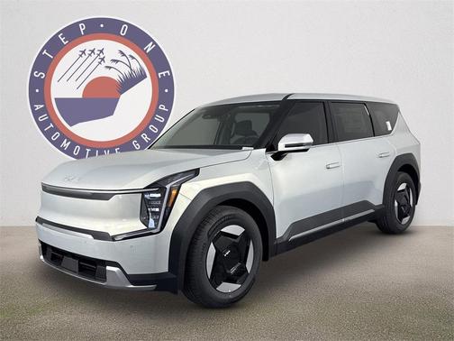 2026 Kia EV9 Light Long Range