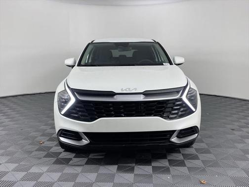 2025 Kia Sportage Hybrid LX
