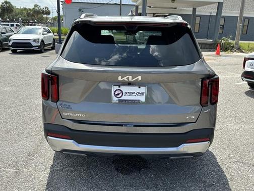 2025 Kia Sorento Hybrid SX Prestige