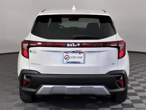 2026 Kia Seltos LX
