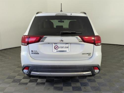 2016 Mitsubishi Outlander SEL