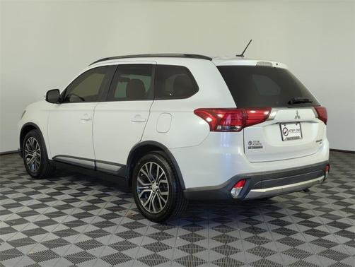 2016 Mitsubishi Outlander SEL