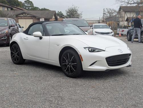 2025 Mazda MX-5 Miata Grand Touring