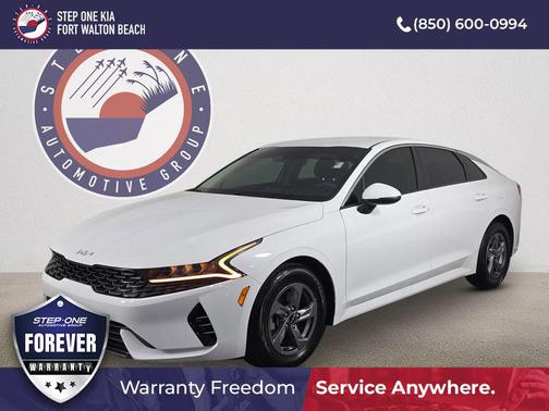 Glacial White Pearl 2024 Kia K5 LXS