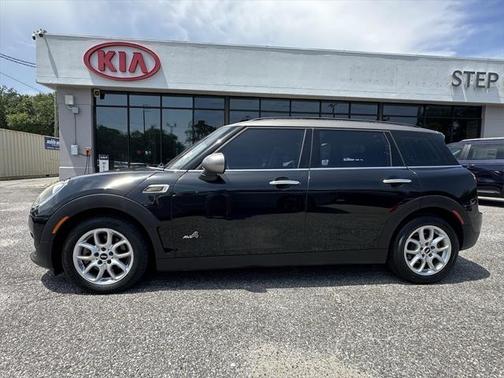 2017 MINI Clubman Cooper ALL4