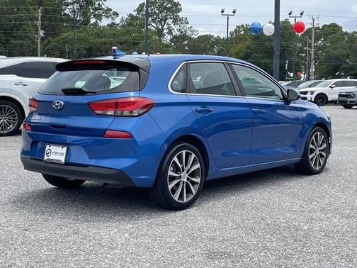 2018 Hyundai Elantra GT Base
