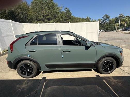 2025 Kia Niro Plug-In Hybrid EX