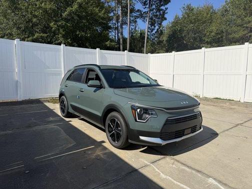 2025 Kia Niro Plug-In Hybrid EX