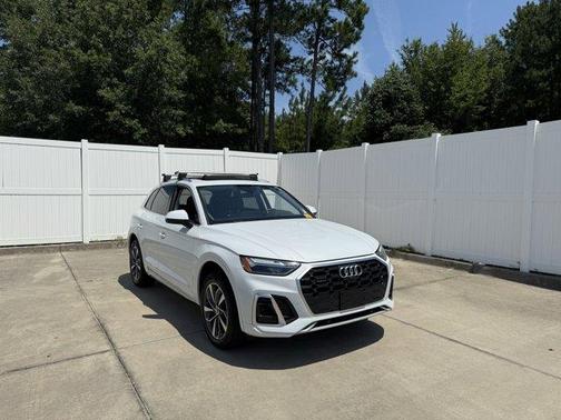 2023 Audi Q5 45 S line Premium Plus