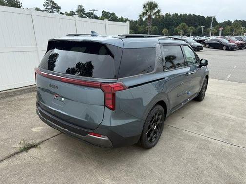 2026 Kia Carnival SX