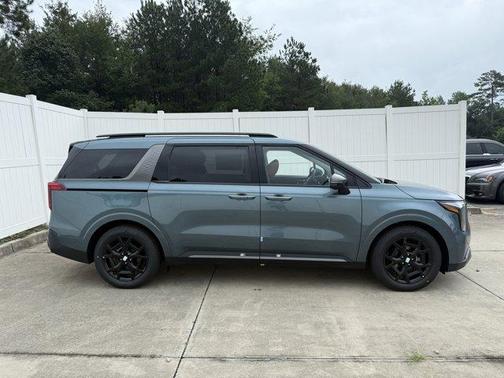 2026 Kia Carnival SX