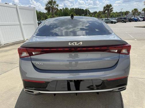 2022 Kia K5 EX