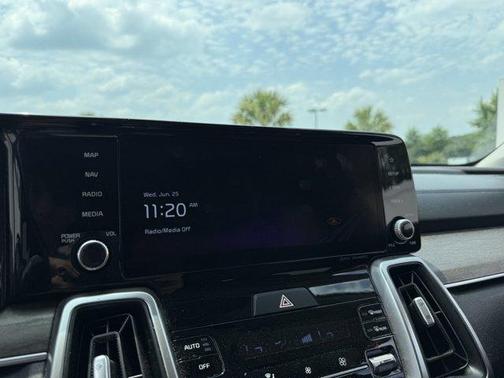 2022 Kia Sorento X-Line EX